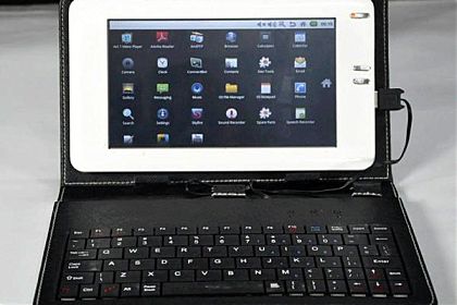Лаптопи за под 100 лв в Индия