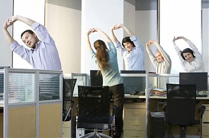 Упражненията на работното място увеличават производителността